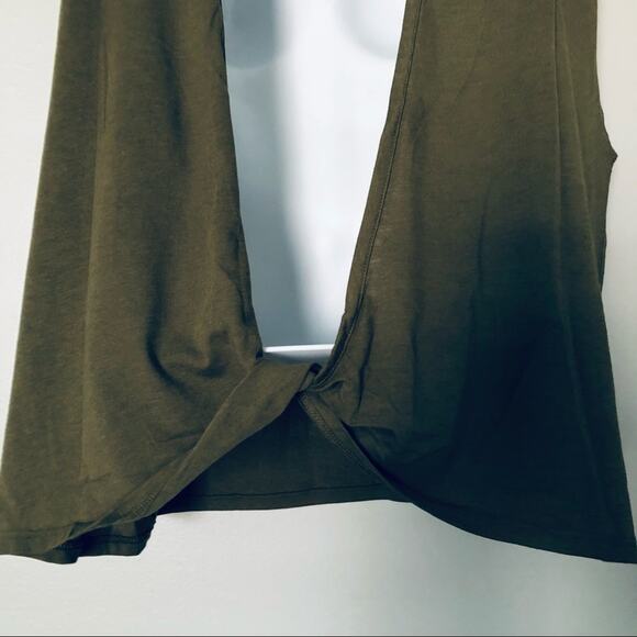 Zumba Dance Women's XL  'Love Over Likes' Open Back Workout Tank Top Green - Picture 8 of 9